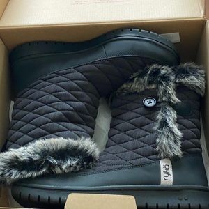Ryka Black Shiver Winter Boot water resistant size 9 1/2 W